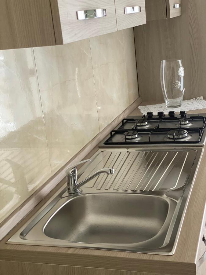 Falu Napoli Centro Camera Con Cucina E Bagno Privato Hotel Eksteriør billede